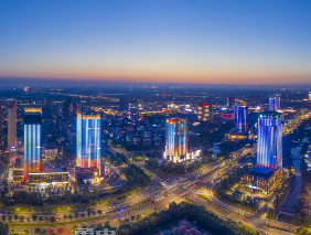 紅動潮城！勇電城市級燈光智控平臺助力海寧演繹時代精彩